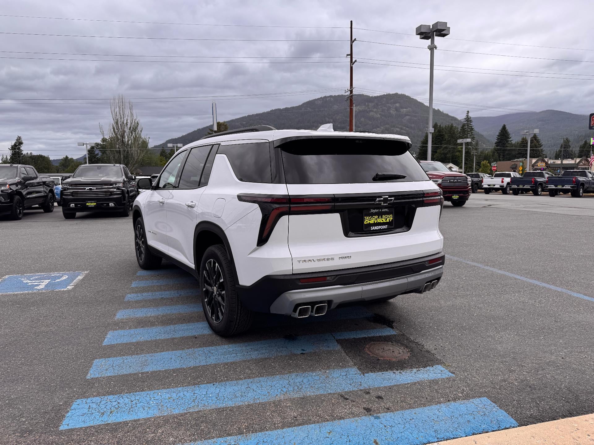 2026 Chevrolet Traverse — detail view