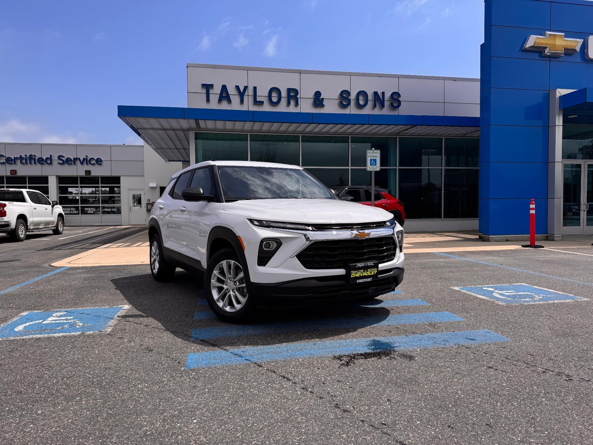 2026 Chevrolet Trailblazer LS / AWD / 1.3 TURBO / SAFETY PCKG / REAR CAM / BLUETOOTH in Summit White — front three-quarter view